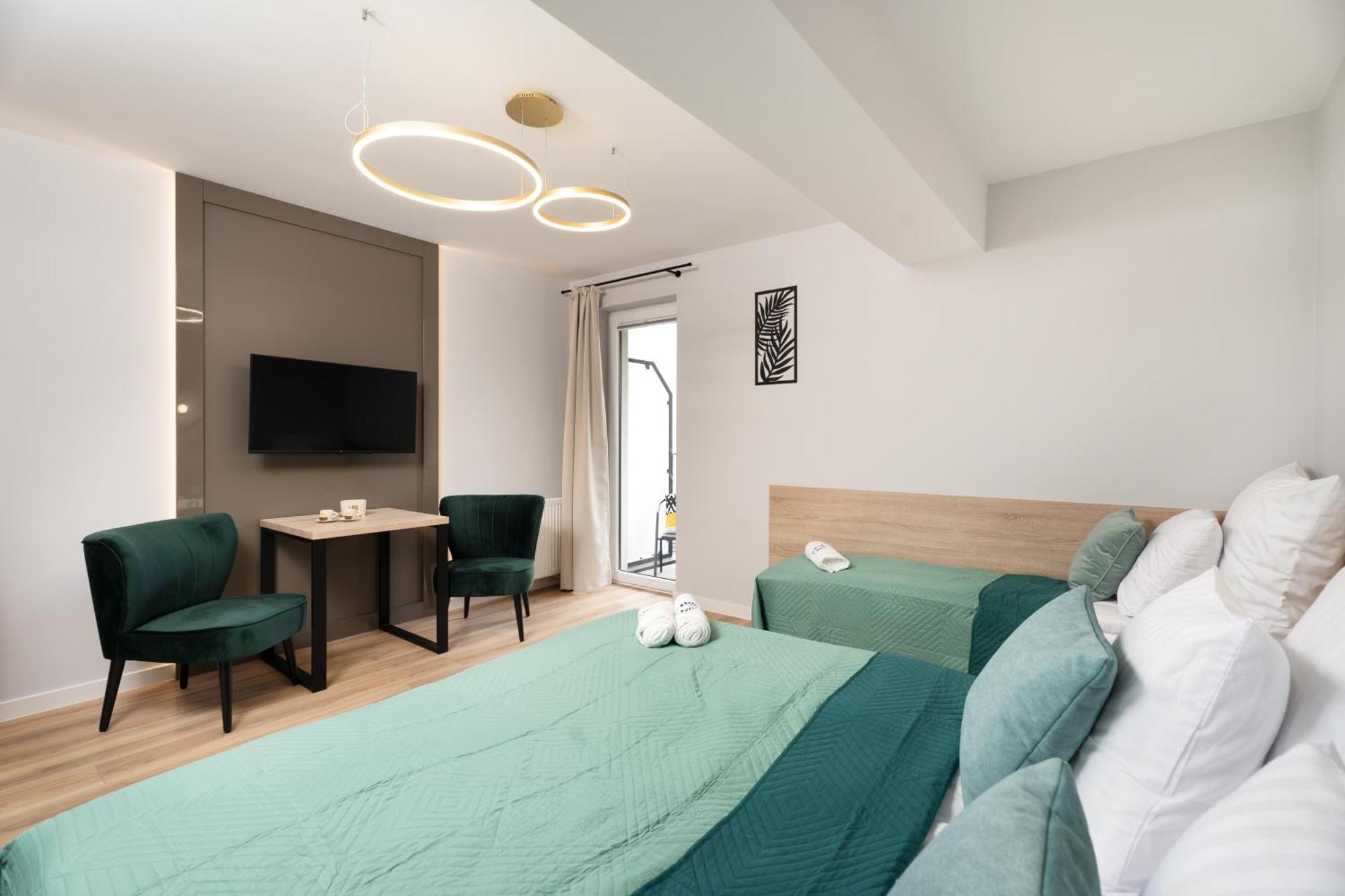 Apartamenty, Domki I Pokoje Ze Sniadaniem Kajan ยาสต์เชอเบีย กูรา ภายนอก รูปภาพ