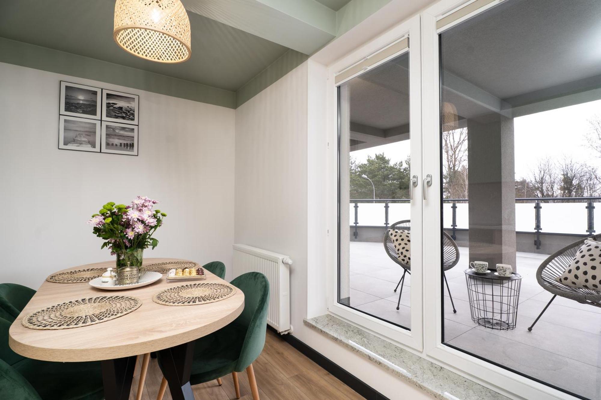 Apartamenty, Domki I Pokoje Ze Sniadaniem Kajan ยาสต์เชอเบีย กูรา ภายนอก รูปภาพ